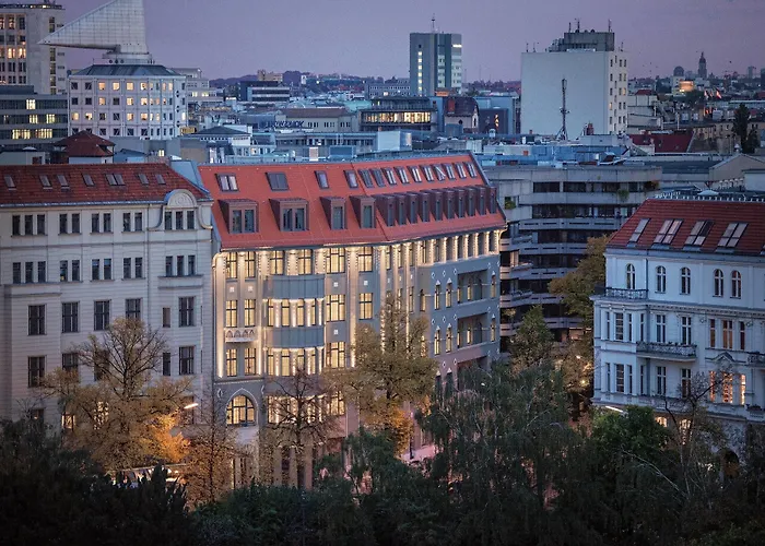 Roomers Berlin Steinplatz, Autograph Collection